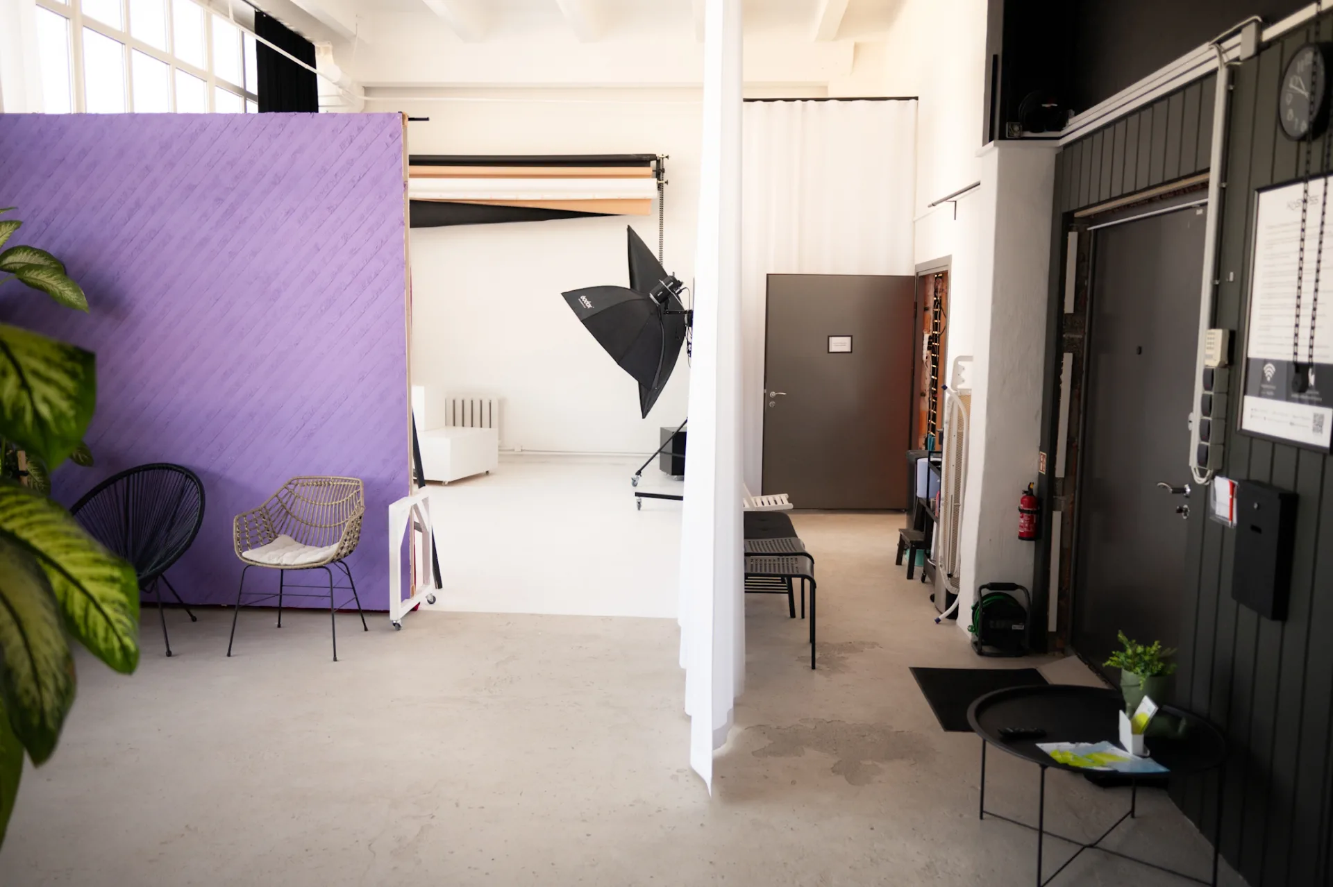 Telpa Kosmoss - fotostudija Rīgā 120m2