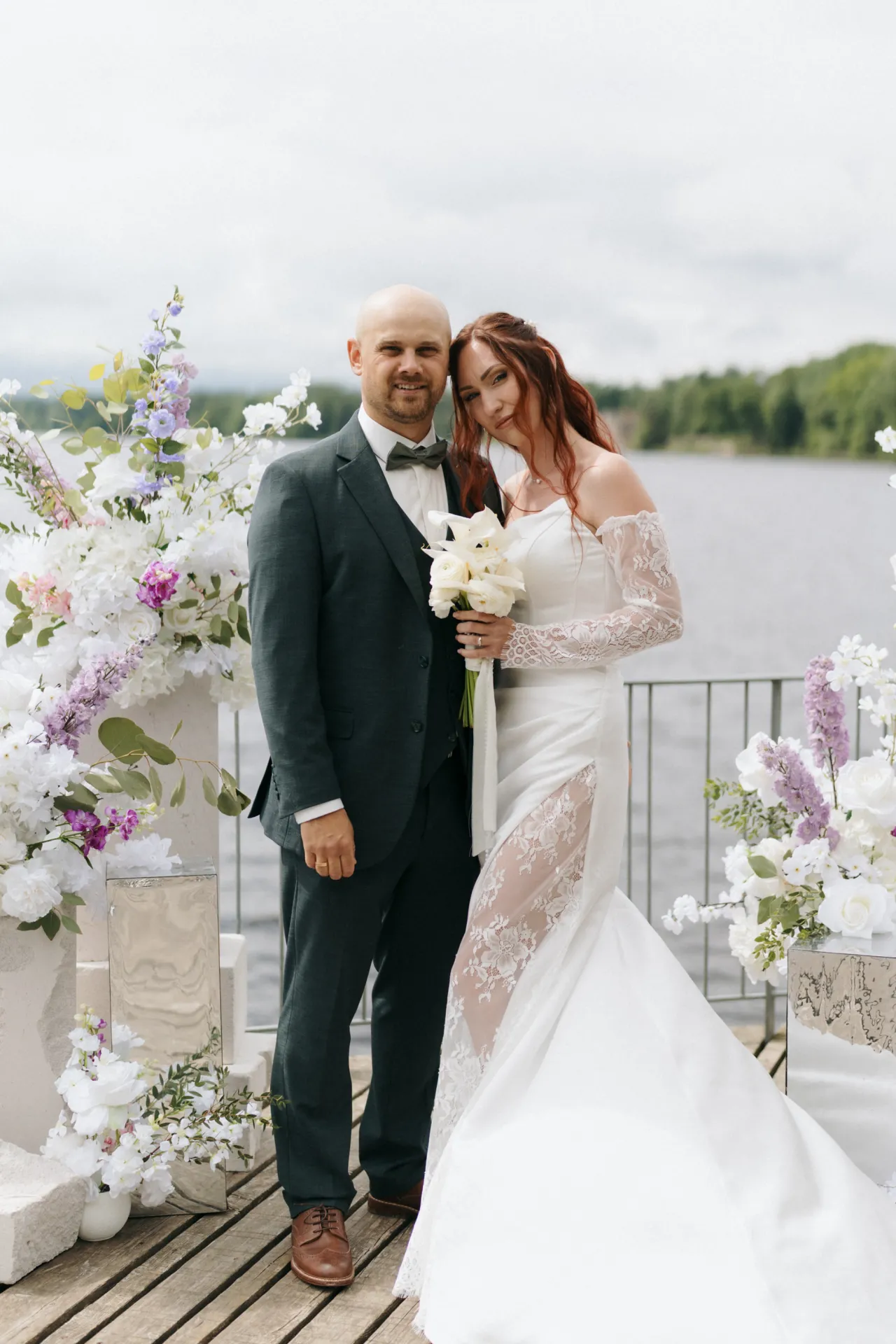 Kāzu ceremonija un fotosesija Likteņdārzā