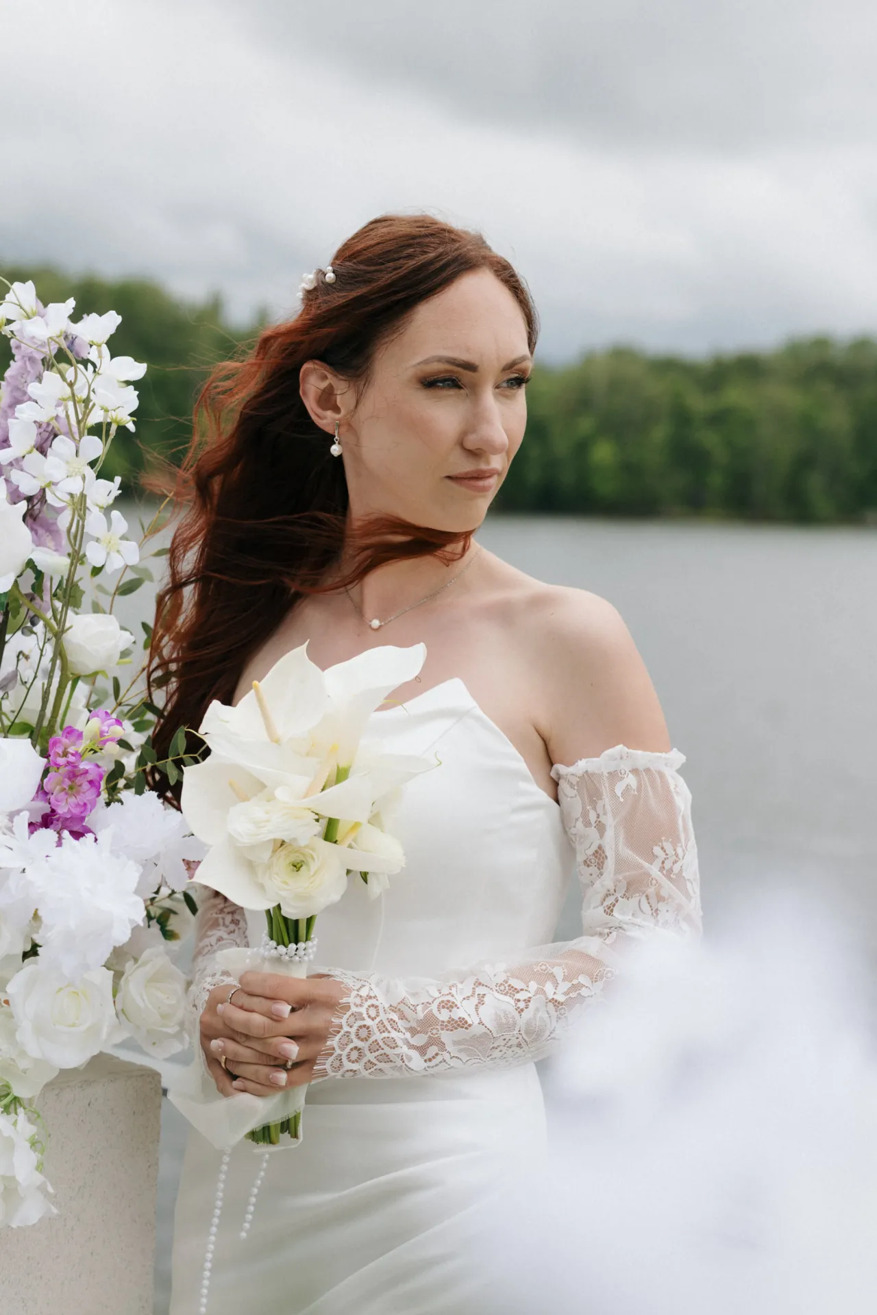 Kāzu ceremonija un fotosesija Likteņdārzā