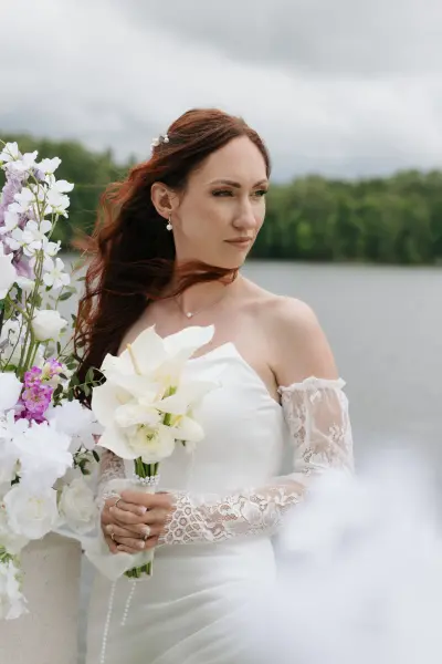 Kāzu ceremonija un fotosesija Likteņdārzā